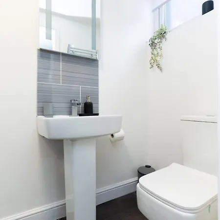 Carter House Apartment